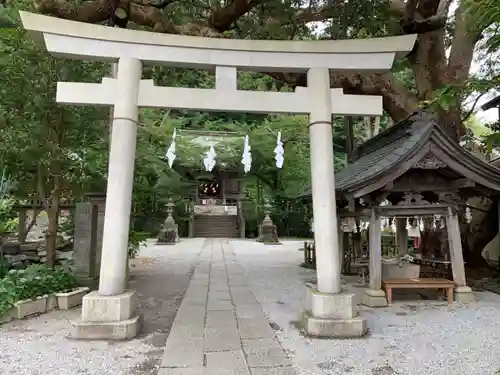 御霊神社の鳥居