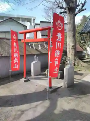 久里浜八幡神社の末社・摂社