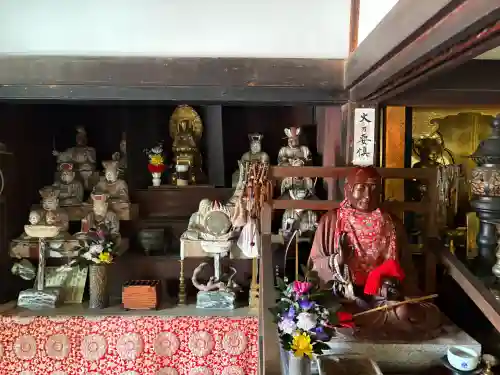 安楽寺の{uncategorized: "未分類", other: "その他", undefined: "問題あり", building: "その他建物", grave: "お墓", sacred_gate: "鳥居", guardian: "狛犬", statue: "像", buddha: "仏像", history: "歴史", nature: "自然", garden: "庭園", animal: "動物", pagoda: "塔", temizu: "手水舎", mountain_gate: "山門・神門", sanctuary: "本殿・本堂", subordinate: "末社・摂社", art: "芸術", scenery: "景色", jizo: "地蔵", ema: "絵馬", goshuin: "御朱印", omikuji: "おみくじ", items: "授与品その他", amulet: "お守り", goshuincho: "御朱印帳", eats: "食事", festival: "お祭り", votive_dance: "神楽", shichigosan: "七五三参", wedding: "結婚式", experience: "体験その他", initially: "初詣", around: "周辺", anti_infection: "感染症対策"}