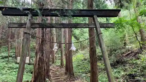 須我神社の建物その他