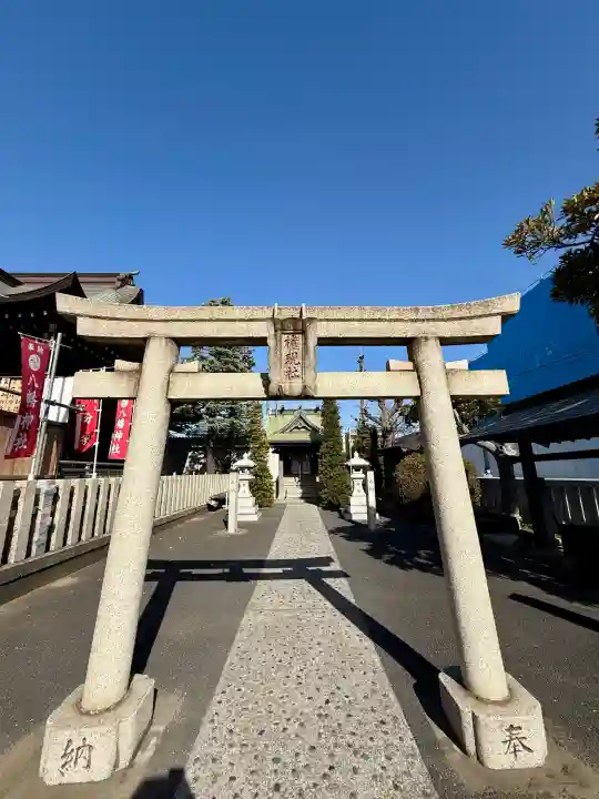 大島八幡神社の{uncategorized: "未分類", other: "その他", undefined: "問題あり", building: "その他建物", grave: "お墓", sacred_gate: "鳥居", guardian: "狛犬", statue: "像", buddha: "仏像", history: "歴史", nature: "自然", garden: "庭園", animal: "動物", pagoda: "塔", temizu: "手水舎", mountain_gate: "山門・神門", sanctuary: "本殿・本堂", subordinate: "末社・摂社", art: "芸術", scenery: "景色", jizo: "地蔵", ema: "絵馬", goshuin: "御朱印", omikuji: "おみくじ", items: "授与品その他", amulet: "お守り", goshuincho: "御朱印帳", eats: "食事", festival: "お祭り", votive_dance: "神楽", shichigosan: "七五三参", wedding: "結婚式", experience: "体験その他", initially: "初詣", around: "周辺", anti_infection: "感染症対策"}
