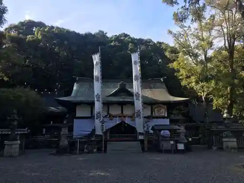 闘鶏神社の本殿・本堂