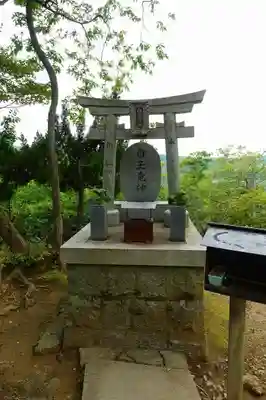 朝護孫子寺の末社・摂社