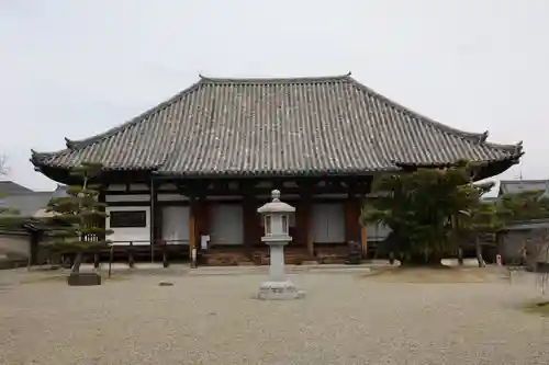 法華寺の本殿・本堂