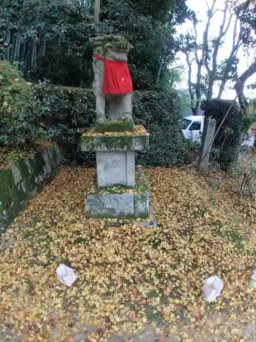 等彌神社の狛犬