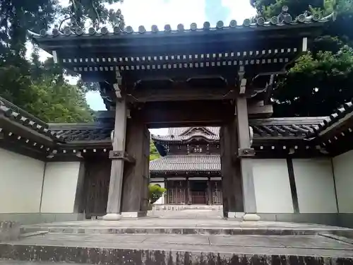 興国寺の山門・神門