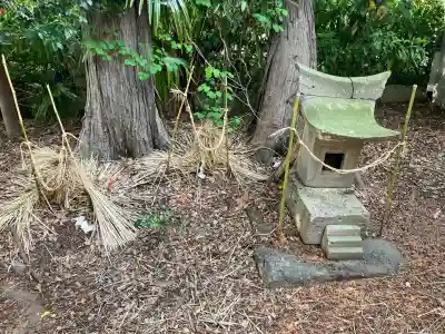 羽牛田町高龗神社の{uncategorized: "未分類", other: "その他", undefined: "問題あり", building: "その他建物", grave: "お墓", sacred_gate: "鳥居", guardian: "狛犬", statue: "像", buddha: "仏像", history: "歴史", nature: "自然", garden: "庭園", animal: "動物", pagoda: "塔", temizu: "手水舎", mountain_gate: "山門・神門", sanctuary: "本殿・本堂", subordinate: "末社・摂社", art: "芸術", scenery: "景色", jizo: "地蔵", ema: "絵馬", goshuin: "御朱印", omikuji: "おみくじ", items: "授与品その他", amulet: "お守り", goshuincho: "御朱印帳", eats: "食事", festival: "お祭り", votive_dance: "神楽", shichigosan: "七五三参", wedding: "結婚式", experience: "体験その他", initially: "初詣", around: "周辺", anti_infection: "感染症対策"}