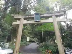 武蔵御嶽神社の鳥居