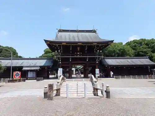 真清田神社の山門・神門