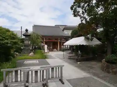 東覺寺の本殿・本堂