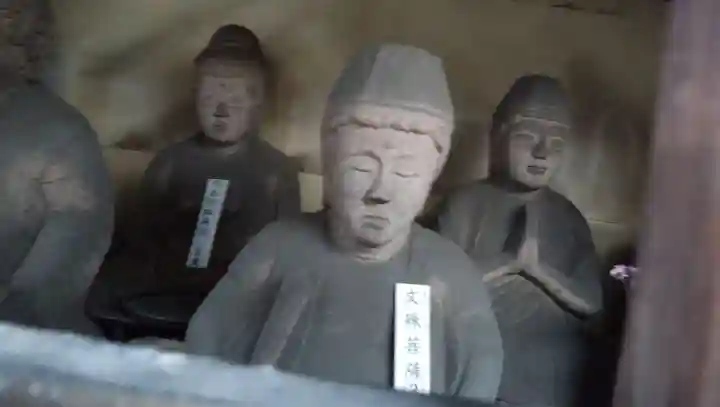 寳泉寺の仏像
