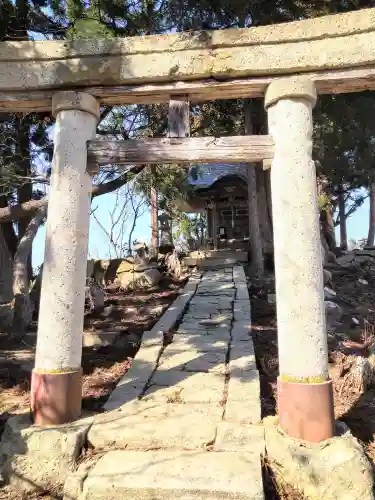 犬の宮猫の宮(山形県)