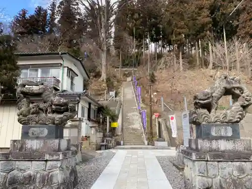 石都々古和気神社の狛犬