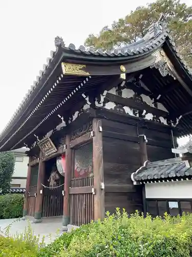 總持寺の山門