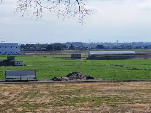 阿夫利神社（藤本観音山古墳）(栃木県)