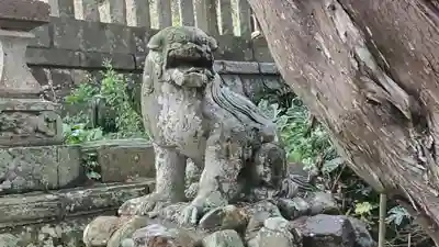 大杉神社の狛犬