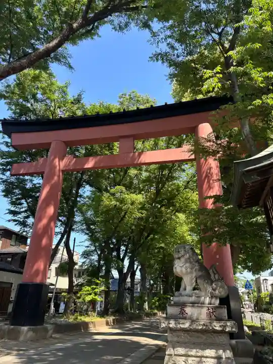 武蔵一宮氷川神社の{uncategorized: "未分類", other: "その他", undefined: "問題あり", building: "その他建物", grave: "お墓", sacred_gate: "鳥居", guardian: "狛犬", statue: "像", buddha: "仏像", history: "歴史", nature: "自然", garden: "庭園", animal: "動物", pagoda: "塔", temizu: "手水舎", mountain_gate: "山門・神門", sanctuary: "本殿・本堂", subordinate: "末社・摂社", art: "芸術", scenery: "景色", jizo: "地蔵", ema: "絵馬", goshuin: "御朱印", omikuji: "おみくじ", items: "授与品その他", amulet: "お守り", goshuincho: "御朱印帳", eats: "食事", festival: "お祭り", votive_dance: "神楽", shichigosan: "七五三参", wedding: "結婚式", experience: "体験その他", initially: "初詣", around: "周辺", anti_infection: "感染症対策"}
