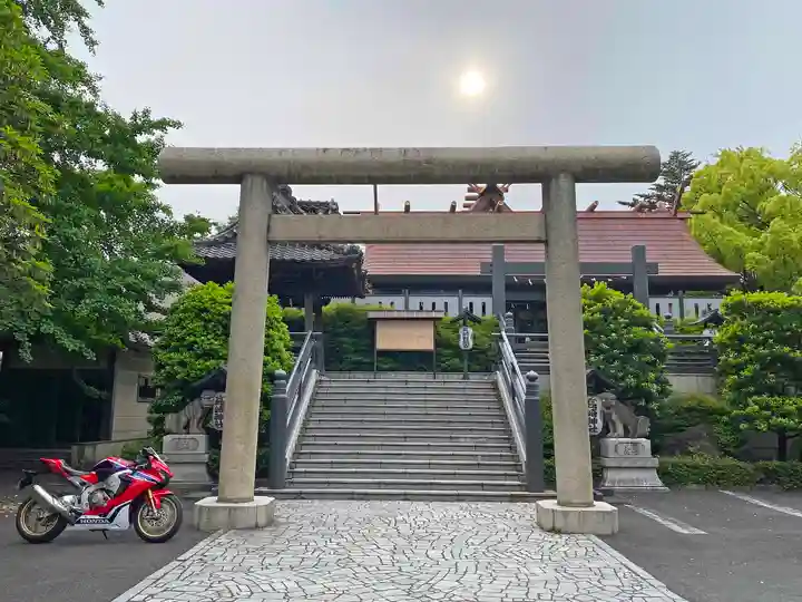 高﨑神社の鳥居