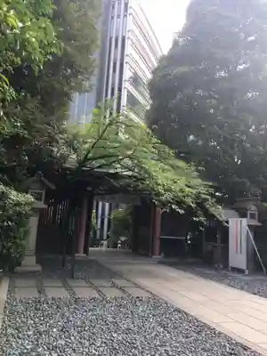 東京大神宮の山門・神門