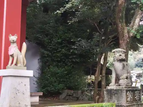 葛見神社の狛犬