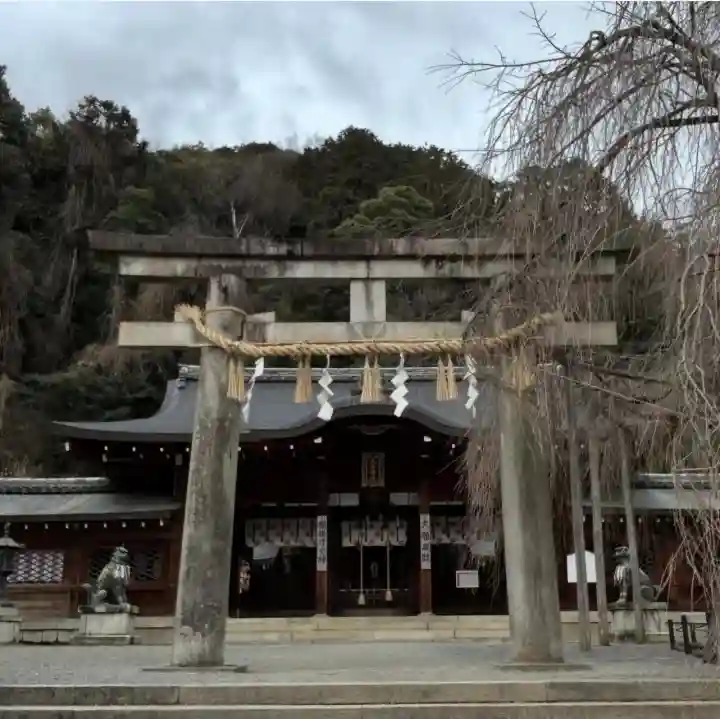 大石神社の{uncategorized: "未分類", other: "その他", undefined: "問題あり", building: "その他建物", grave: "お墓", sacred_gate: "鳥居", guardian: "狛犬", statue: "像", buddha: "仏像", history: "歴史", nature: "自然", garden: "庭園", animal: "動物", pagoda: "塔", temizu: "手水舎", mountain_gate: "山門・神門", sanctuary: "本殿・本堂", subordinate: "末社・摂社", art: "芸術", scenery: "景色", jizo: "地蔵", ema: "絵馬", goshuin: "御朱印", omikuji: "おみくじ", items: "授与品その他", amulet: "お守り", goshuincho: "御朱印帳", eats: "食事", festival: "お祭り", votive_dance: "神楽", shichigosan: "七五三参", wedding: "結婚式", experience: "体験その他", initially: "初詣", around: "周辺", anti_infection: "感染症対策"}