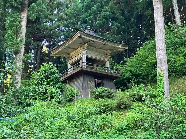 大蓮寺(新潟県)