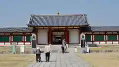 薬師寺の本殿