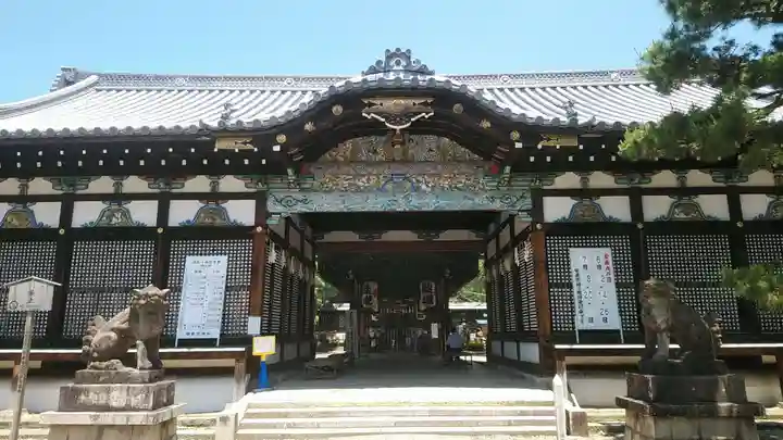 御香宮神社の本殿・本堂