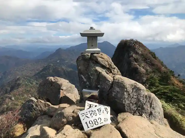 石鎚神社頂上社(愛媛県)