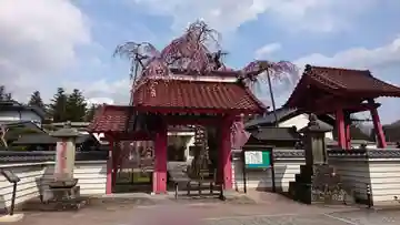 妙関寺の山門・神門