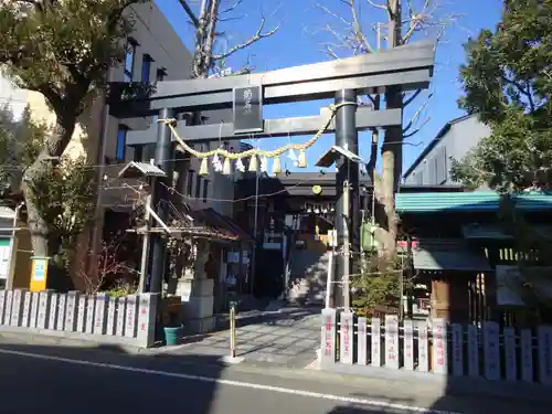 菊名神社の鳥居