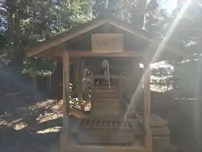 鳥見神社の末社・摂社