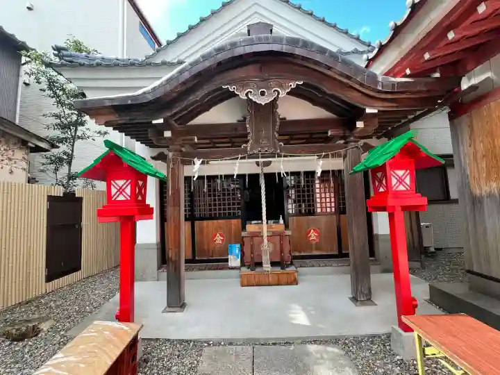 金刀比羅神社の{uncategorized: "未分類", other: "その他", undefined: "問題あり", building: "その他建物", grave: "お墓", sacred_gate: "鳥居", guardian: "狛犬", statue: "像", buddha: "仏像", history: "歴史", nature: "自然", garden: "庭園", animal: "動物", pagoda: "塔", temizu: "手水舎", mountain_gate: "山門・神門", sanctuary: "本殿・本堂", subordinate: "末社・摂社", art: "芸術", scenery: "景色", jizo: "地蔵", ema: "絵馬", goshuin: "御朱印", omikuji: "おみくじ", items: "授与品その他", amulet: "お守り", goshuincho: "御朱印帳", eats: "食事", festival: "お祭り", votive_dance: "神楽", shichigosan: "七五三参", wedding: "結婚式", experience: "体験その他", initially: "初詣", around: "周辺", anti_infection: "感染症対策"}