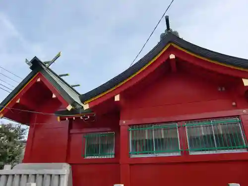 東八幡神社の本殿・本堂