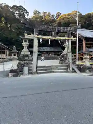 往馬坐伊古麻都比古神社(奈良県)