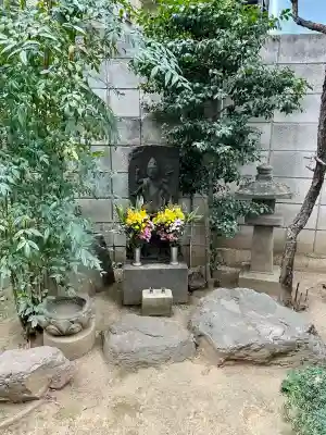 圓乘寺の{uncategorized: "未分類", other: "その他", undefined: "問題あり", building: "その他建物", grave: "お墓", sacred_gate: "鳥居", guardian: "狛犬", statue: "像", buddha: "仏像", history: "歴史", nature: "自然", garden: "庭園", animal: "動物", pagoda: "塔", temizu: "手水舎", mountain_gate: "山門・神門", sanctuary: "本殿・本堂", subordinate: "末社・摂社", art: "芸術", scenery: "景色", jizo: "地蔵", ema: "絵馬", goshuin: "御朱印", omikuji: "おみくじ", items: "授与品その他", amulet: "お守り", goshuincho: "御朱印帳", eats: "食事", festival: "お祭り", votive_dance: "神楽", shichigosan: "七五三参", wedding: "結婚式", experience: "体験その他", initially: "初詣", around: "周辺", anti_infection: "感染症対策"}