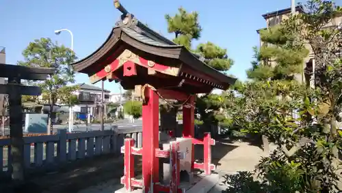 赤稲荷神社の手水舎