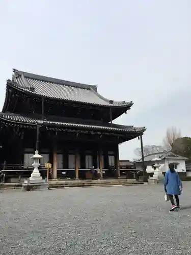 興正寺の本殿・本堂