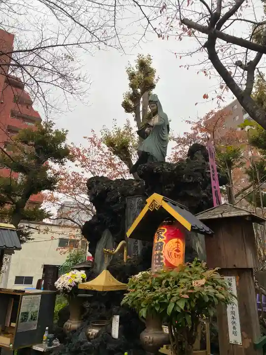 吉原弁財天本宮(吉原神社奥宮)の仏像