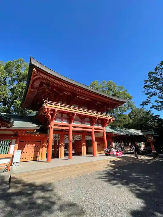 武蔵一宮氷川神社の山門・神門