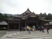 彌彦神社の本殿・本堂