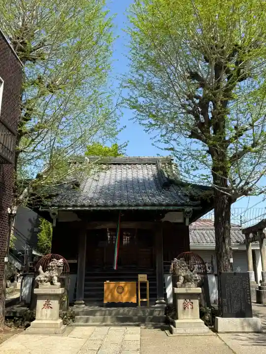 治兵衛稲荷神社の{uncategorized: "未分類", other: "その他", undefined: "問題あり", building: "その他建物", grave: "お墓", sacred_gate: "鳥居", guardian: "狛犬", statue: "像", buddha: "仏像", history: "歴史", nature: "自然", garden: "庭園", animal: "動物", pagoda: "塔", temizu: "手水舎", mountain_gate: "山門・神門", sanctuary: "本殿・本堂", subordinate: "末社・摂社", art: "芸術", scenery: "景色", jizo: "地蔵", ema: "絵馬", goshuin: "御朱印", omikuji: "おみくじ", items: "授与品その他", amulet: "お守り", goshuincho: "御朱印帳", eats: "食事", festival: "お祭り", votive_dance: "神楽", shichigosan: "七五三参", wedding: "結婚式", experience: "体験その他", initially: "初詣", around: "周辺", anti_infection: "感染症対策"}