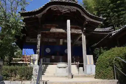 栄福寺の本殿