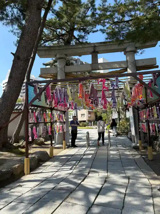白山神社の{uncategorized: "未分類", other: "その他", undefined: "問題あり", building: "その他建物", grave: "お墓", sacred_gate: "鳥居", guardian: "狛犬", statue: "像", buddha: "仏像", history: "歴史", nature: "自然", garden: "庭園", animal: "動物", pagoda: "塔", temizu: "手水舎", mountain_gate: "山門・神門", sanctuary: "本殿・本堂", subordinate: "末社・摂社", art: "芸術", scenery: "景色", jizo: "地蔵", ema: "絵馬", goshuin: "御朱印", omikuji: "おみくじ", items: "授与品その他", amulet: "お守り", goshuincho: "御朱印帳", eats: "食事", festival: "お祭り", votive_dance: "神楽", shichigosan: "七五三参", wedding: "結婚式", experience: "体験その他", initially: "初詣", around: "周辺", anti_infection: "感染症対策"}