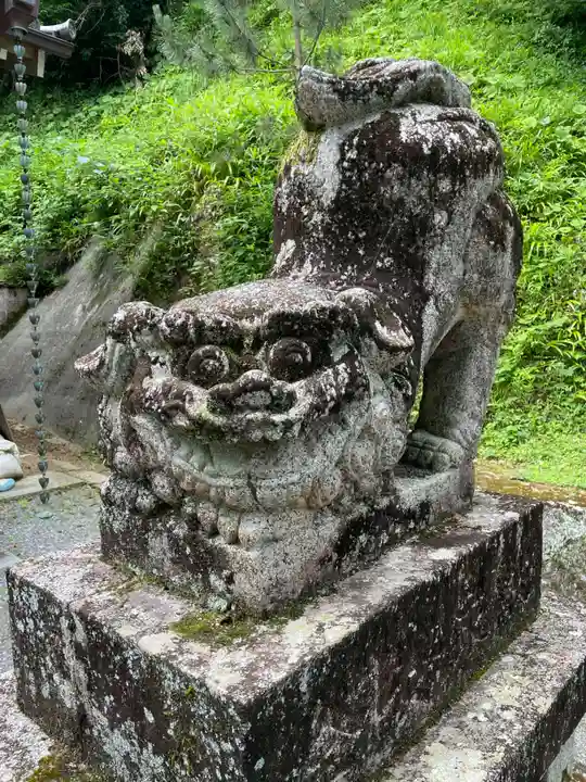 素盞雄神社(奈良県)