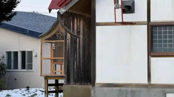 野田生神社の{uncategorized: "未分類", other: "その他", undefined: "問題あり", building: "その他建物", grave: "お墓", sacred_gate: "鳥居", guardian: "狛犬", statue: "像", buddha: "仏像", history: "歴史", nature: "自然", garden: "庭園", animal: "動物", pagoda: "塔", temizu: "手水舎", mountain_gate: "山門・神門", sanctuary: "本殿・本堂", subordinate: "末社・摂社", art: "芸術", scenery: "景色", jizo: "地蔵", ema: "絵馬", goshuin: "御朱印", omikuji: "おみくじ", items: "授与品その他", amulet: "お守り", goshuincho: "御朱印帳", eats: "食事", festival: "お祭り", votive_dance: "神楽", shichigosan: "七五三参", wedding: "結婚式", experience: "体験その他", initially: "初詣", around: "周辺", anti_infection: "感染症対策"}