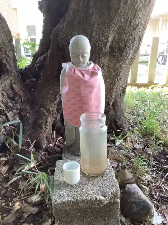 神明社(篠木町)の地蔵