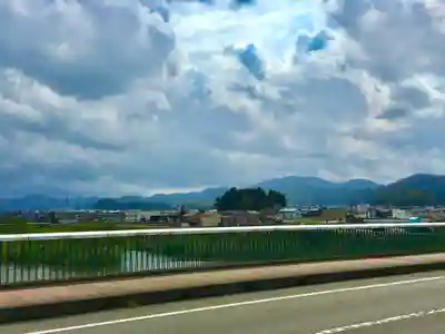 春日神社の周辺