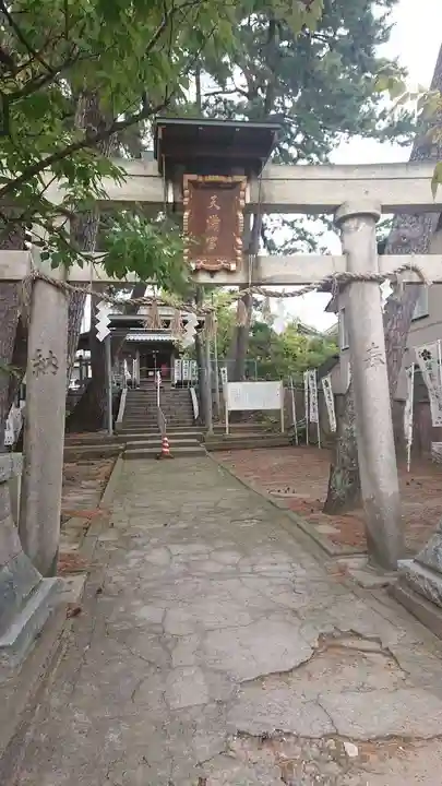 菅原神社の鳥居