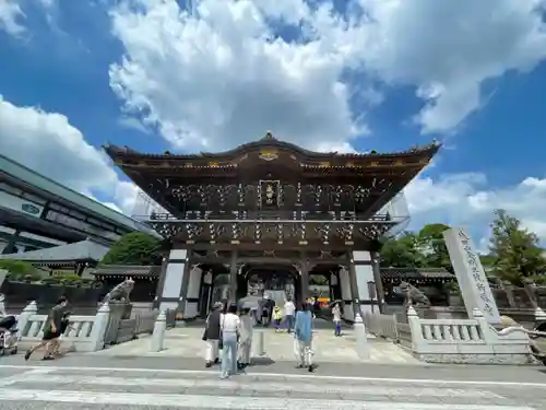 成田山新勝寺の山門